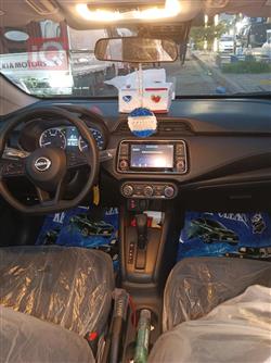 نيسان فيرسا